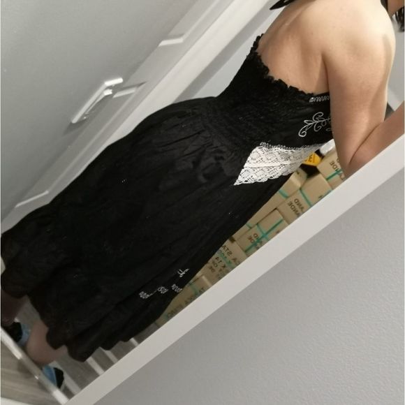 Vintage Halter Dress Embroidered Dress Blackless - Picture 3 of 4